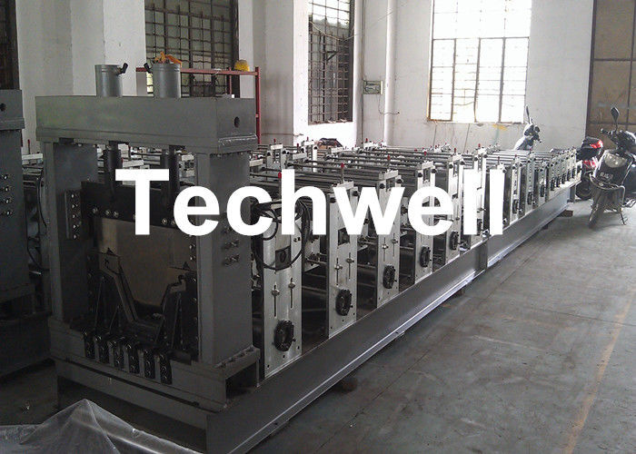 Petit pain de panneau de toit d'envergure de K formant la machine pour la largeur 914mm, pouvoir étendu de bobine de la capacité 17.7kw