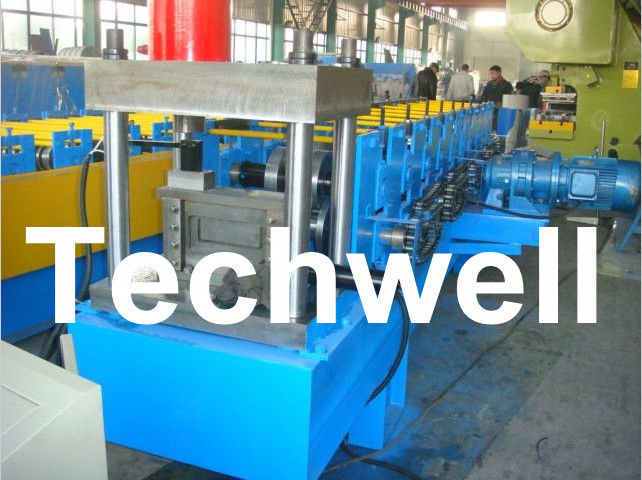 Petit pain en acier de Purlin d'U formant la machine pour le profil spécial de Purlin d'U avec 15 kilowatts d'alimentation secteur