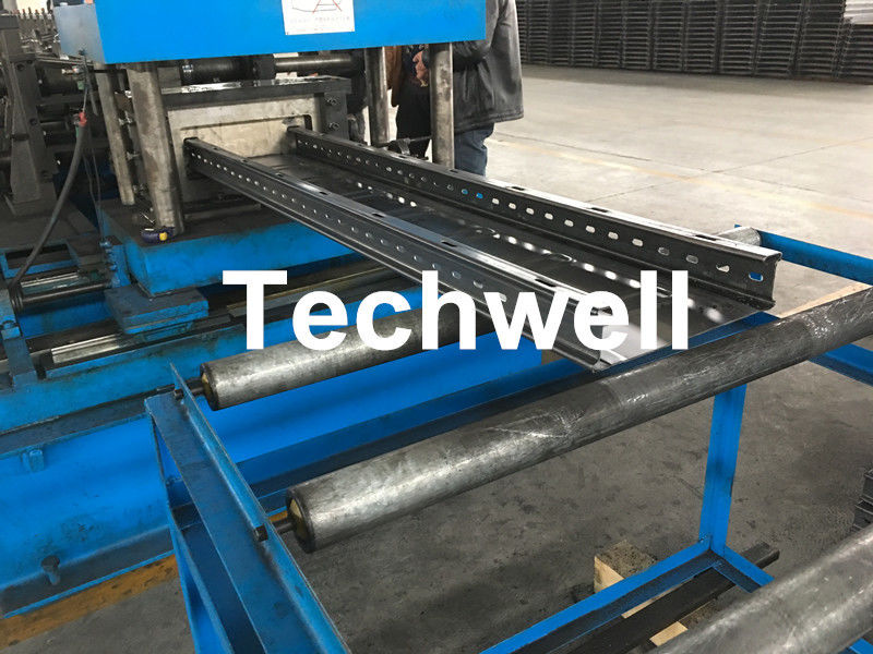 Le GCR éteignent le petit pain de chemin de câbles de rouleau de traitement formant la machine avec la machine de presse de poinçon