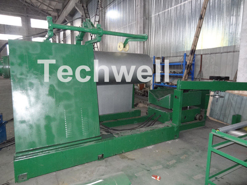 7 / bobine en acier Decoiler de capacité de poids de 10/15 tonnes avec la vitesse fonctionnante réglable