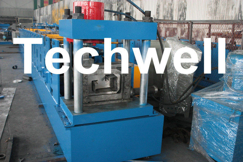 Bobine/acier au carbone de G.i volet de rouleau de 1,5 - de 2.5mm formant la machine pour la voie de porte de roulement